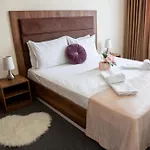 One-bedroom Premium Apartamento Saints Constantine and Helena