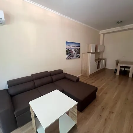 Ramay Apartcomplex Saints Constantine and Helena