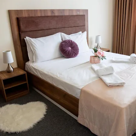 One-bedroom Premium Appartamento Saints Constantine and Helena