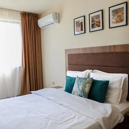 One-bedroom Premium Апартамент *